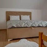 Gazdinstvo Popovic,kucka Korita-podgorica *