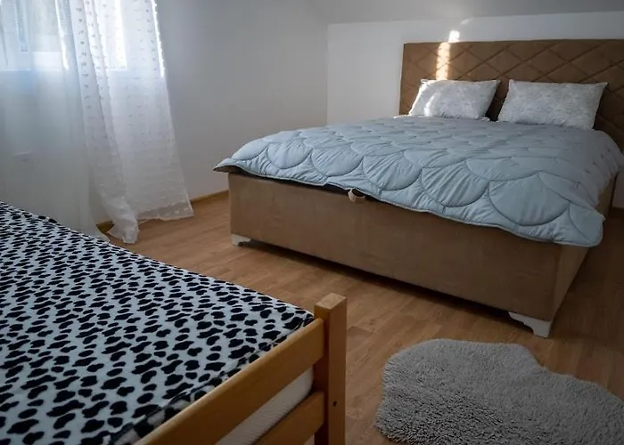 Lantgård Gazdinstvo Popovic,kucka Korita-podgorica *