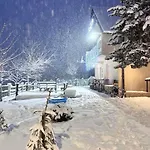 ファームステイ Gazdinstvo Popovic,kucka Korita-podgorica *