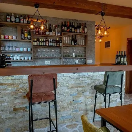 Gazdinstvo Popovic,kucka Korita-podgorica Çiftlik konaklama Podgoriçe