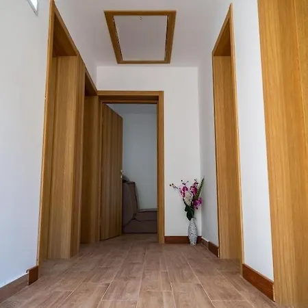 Gazdinstvo Popovic,kucka Korita-podgorica Κατάλυμα σε φάρμα Ποντγορίτσα