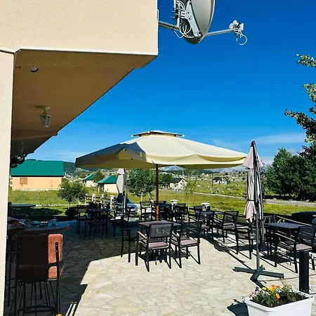 Çiftlik konaklama Gazdinstvo Popovic,kucka Korita-podgorica