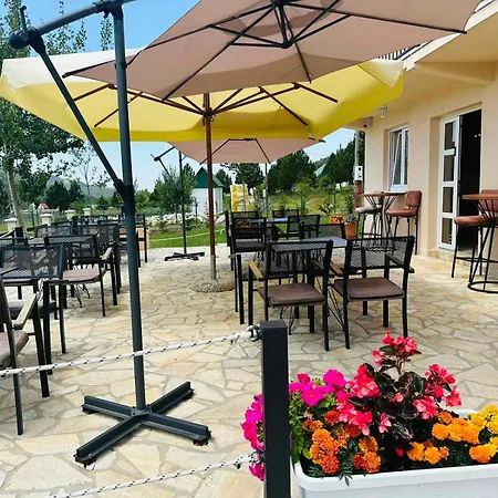 Gazdinstvo Popovic,kucka Korita-podgorica Çiftlik konaklama