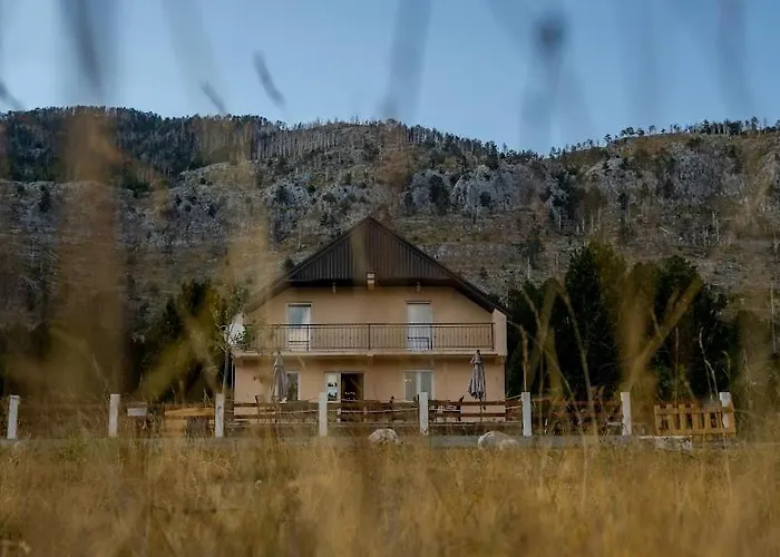 Gazdinstvo Popovic,kucka Korita-podgorica * Podgorica