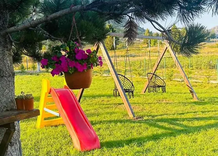 Gazdinstvo Popovic,kucka Korita-podgorica * Podgorica